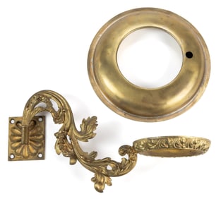 DIETZ & CO. NO. 836 CAST BRASS SINGLE-ARM BRACKET HOLDER