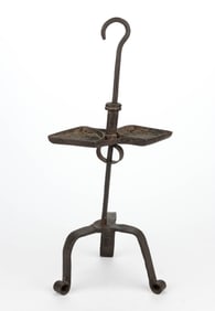 WROUGHT-IRON TABLE-TOP ADJUSTABLE PAN LAMP