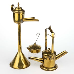 ASSORTED BRASS SPOUT LAMPS, LOT OF THREE