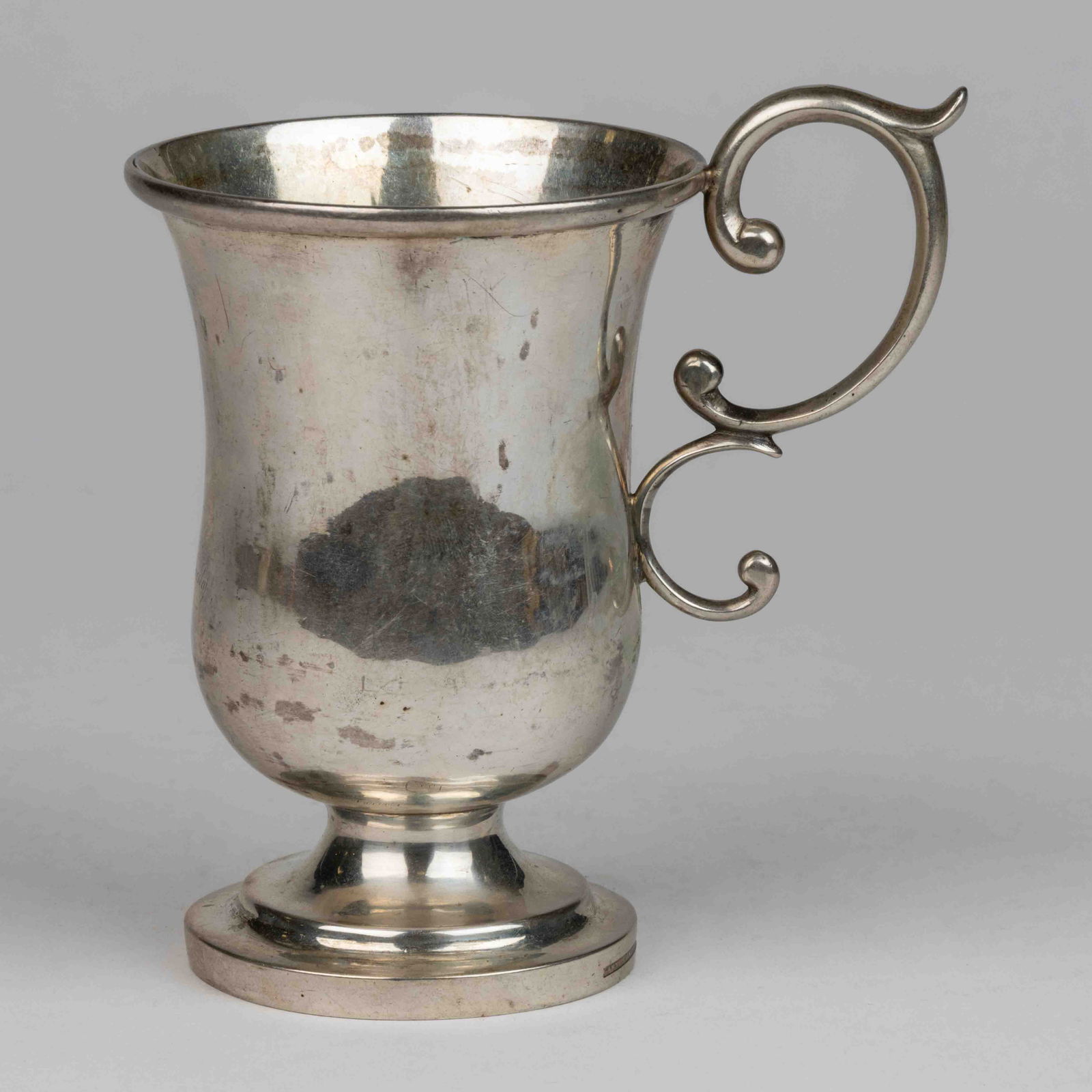 GARNER & WINCHESTER, LEXINGTON, KENTUCKY COIN SILVER FOOTED MUG (1 of 3)