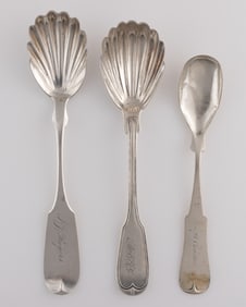 LOUISVILLE AND OTHER, KENTUCKY COIN SILVER SUGAR AND EGG SPOONS, LOT OF THREE