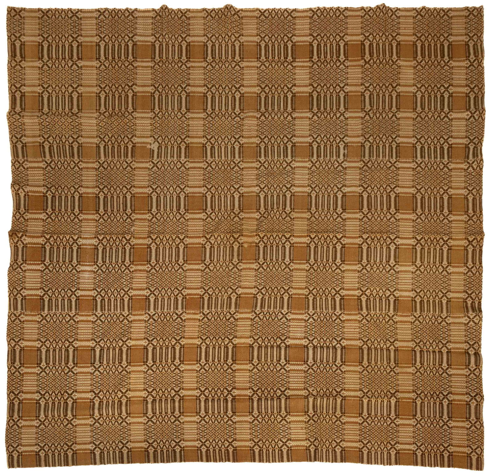 VALLEY OF VIRGINIA OVERSHOT COVERLET (1 of 4)