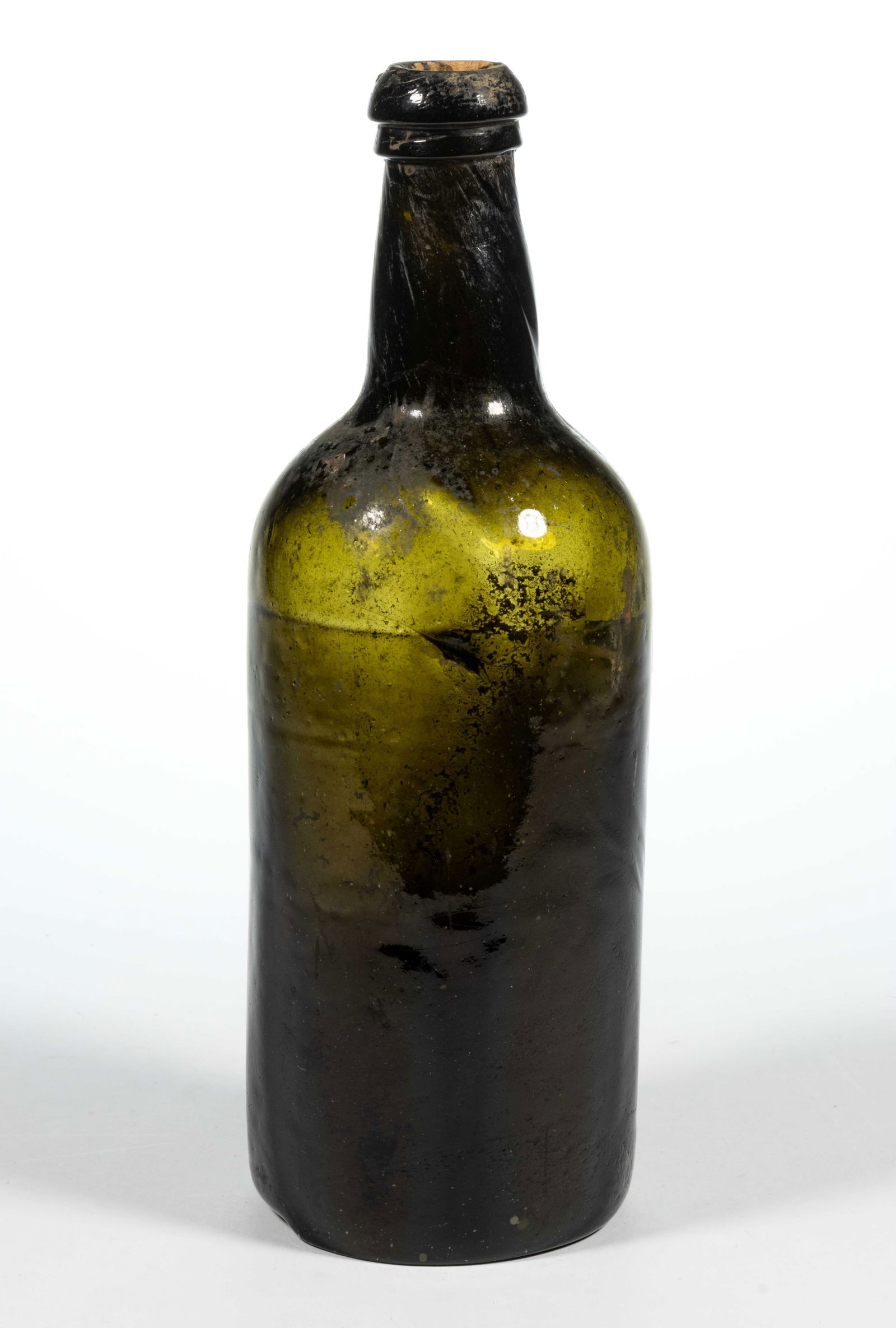 NEW ENGLAND GLASS BOTTLE CO. (CAMBRIDGE, MA) EMBOSSED WHISKEY CYLINDER (1 of 4)