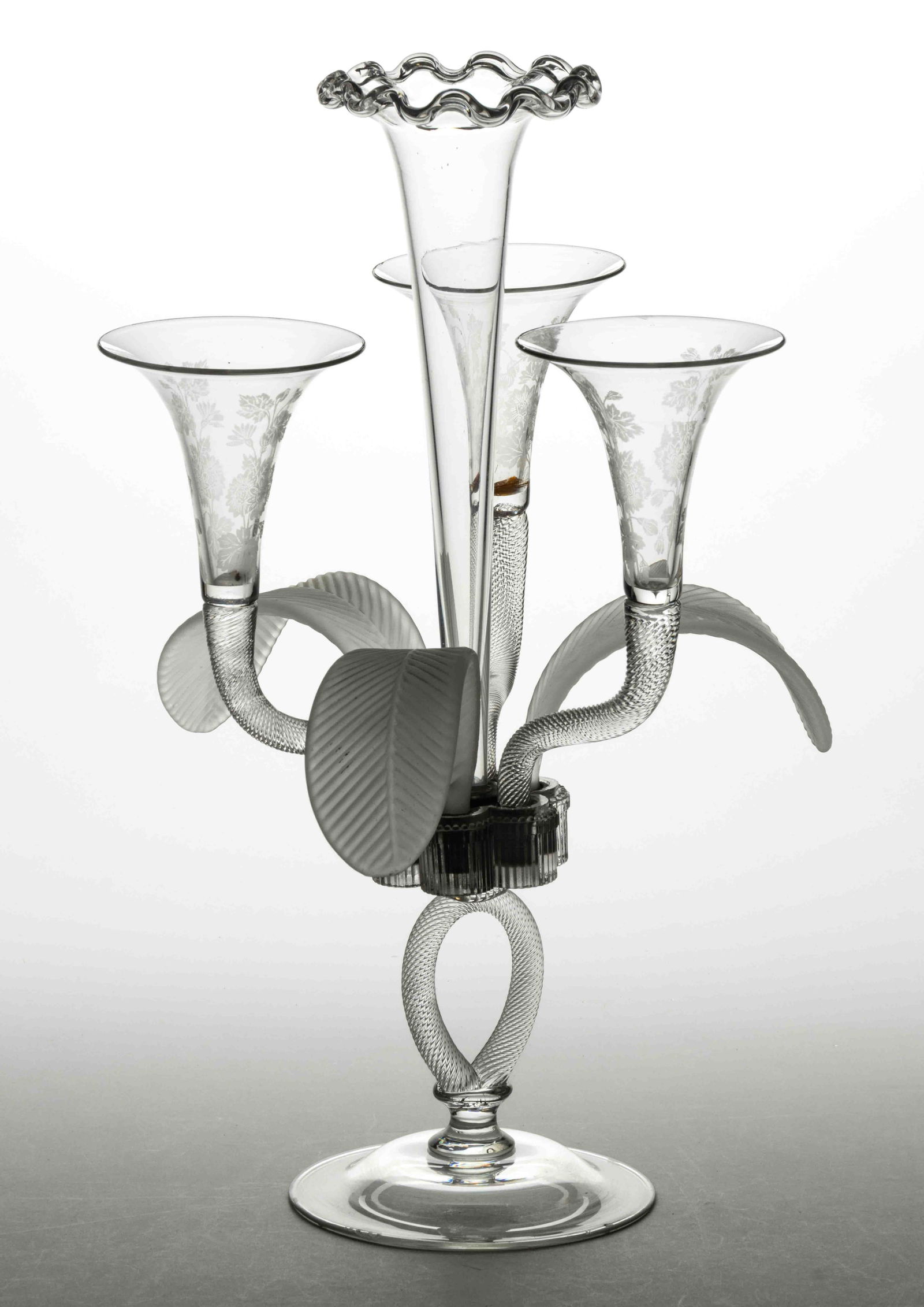 SANDWICH LATE BLOWN AND ETCHED GLASS EPERGNE (1 of 4)