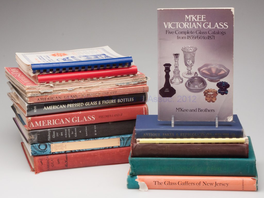 AMERICAN GLASS REFERENCE VOLUMES, LOT OF 19: AMERICAN GLASS REFERENCE VOLUMES, LOT OF 19, including "Pittsburgh Glass 1797-1891" by Innes; New England Glass & Glassmaking" by Wilson; "The Glass Gaffers of New Jersey" by Pepper; and "Antique Fake