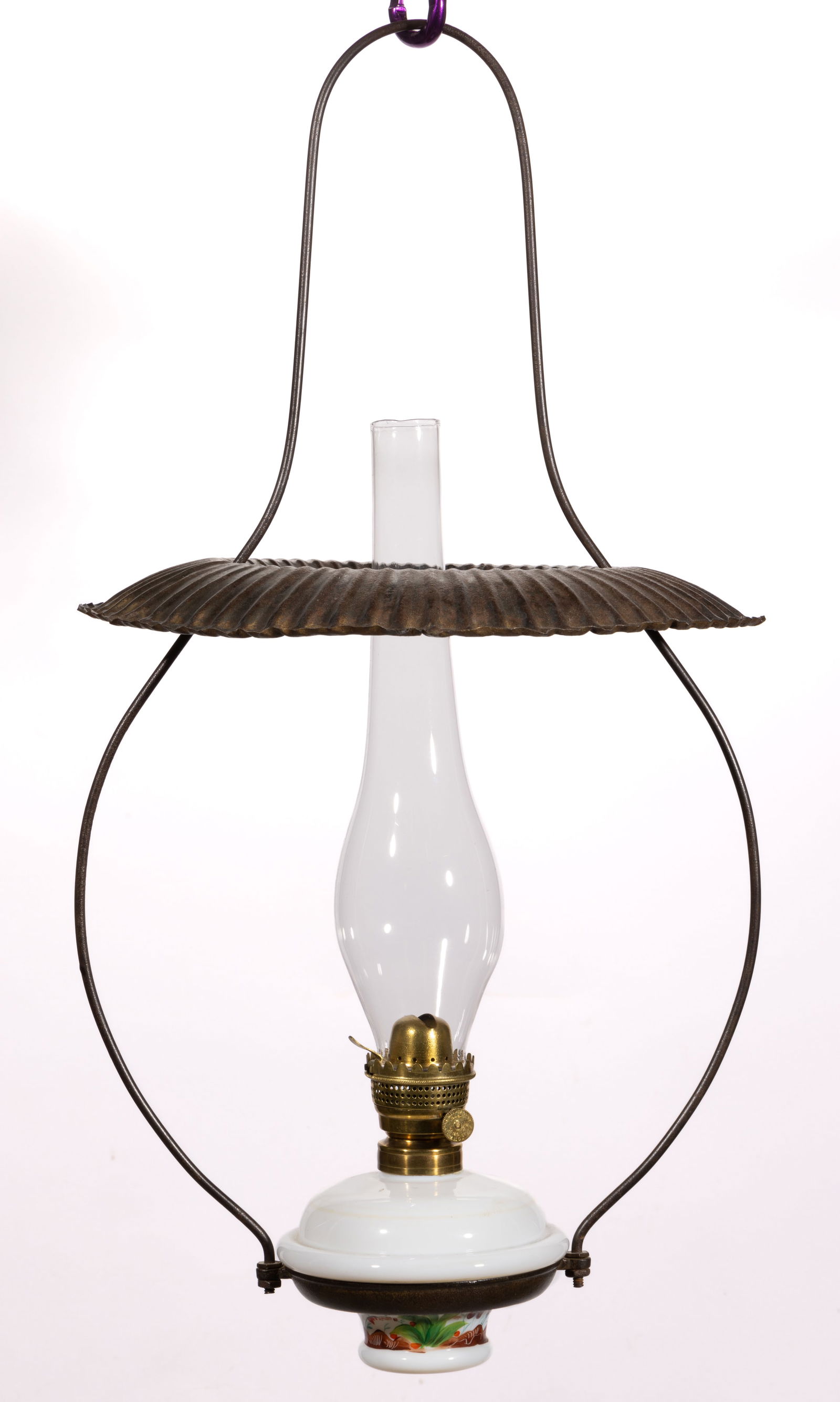 CAST-IRON KEROSENE HANGING LAMP (1 of 3)