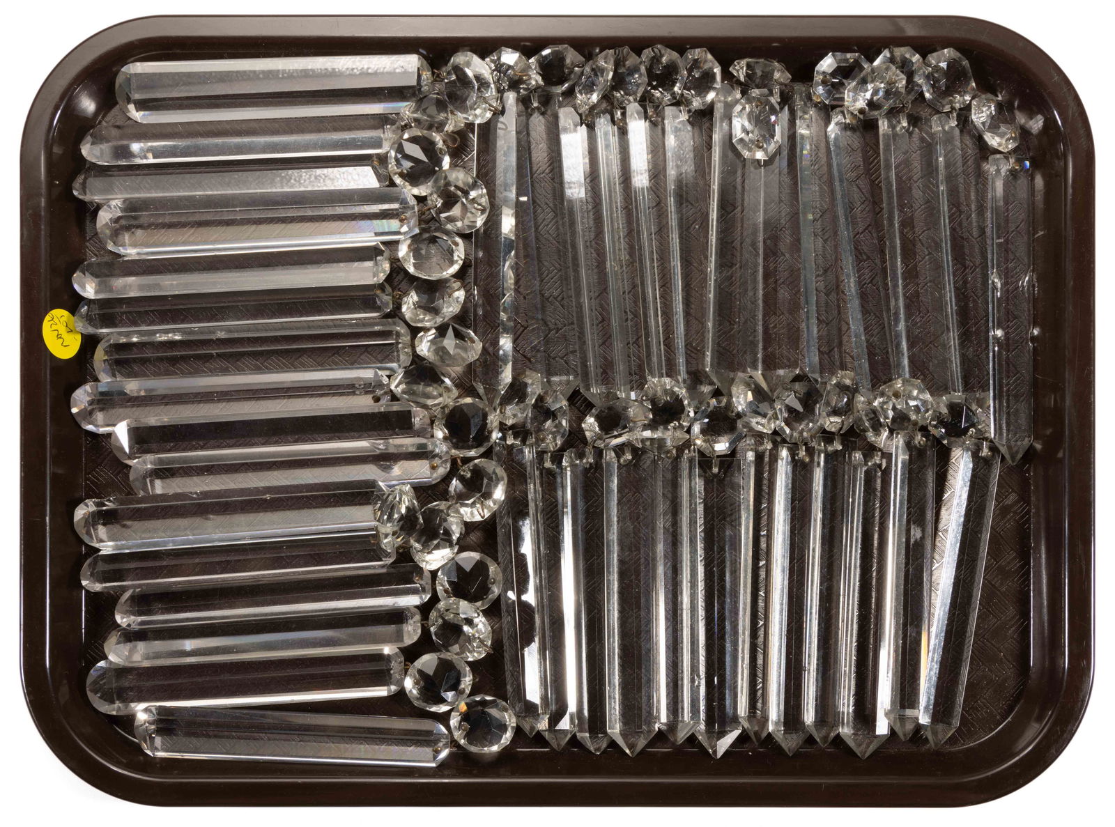 ASSORTED GLASS SPEAR-TIP LIGHTING PRISMS, UNCOUNTED LOT (1 of 1)