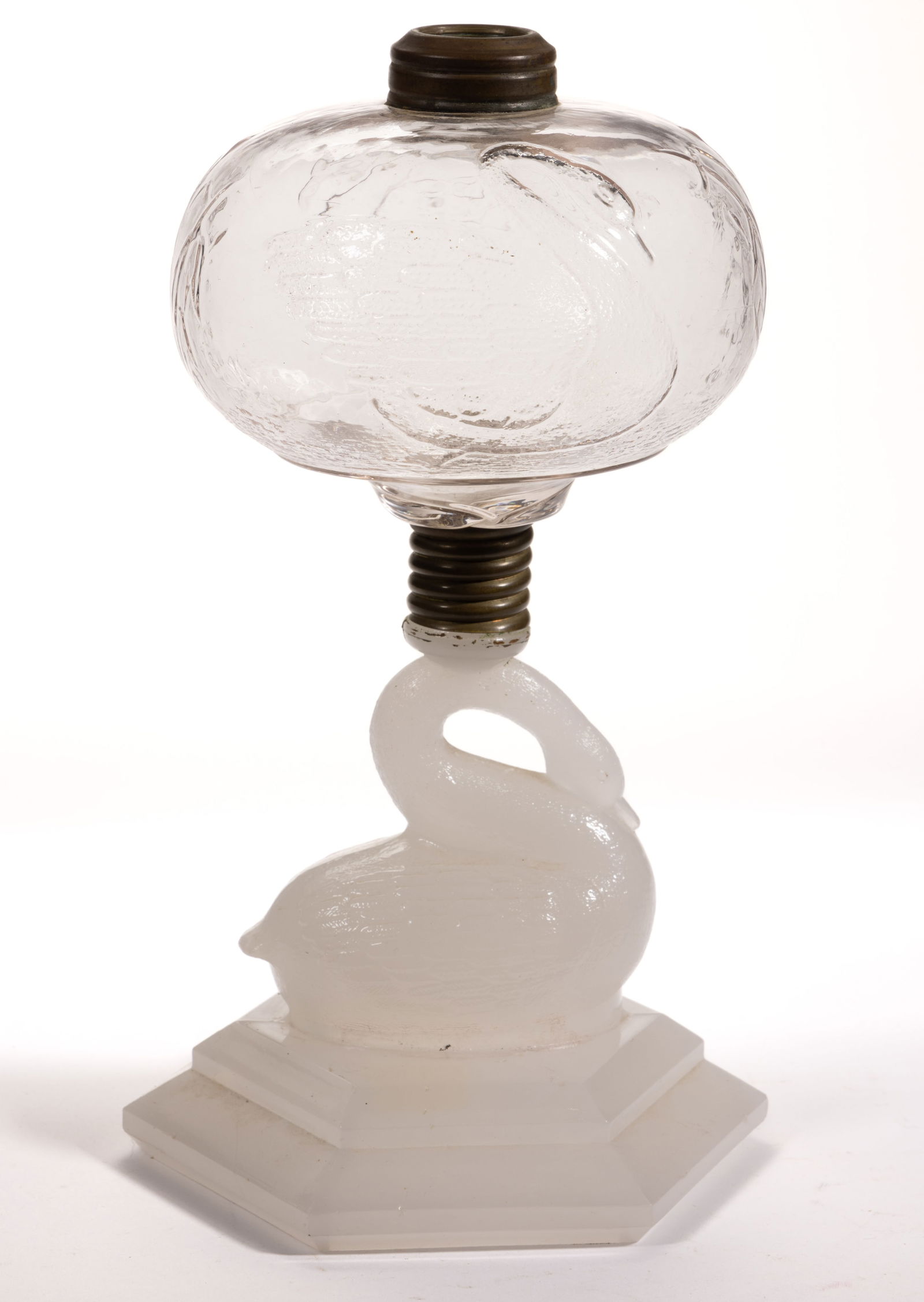 ATTERBURY SWAN FIGURAL-STEM KEROSENE STAND LAMP (1 of 1)