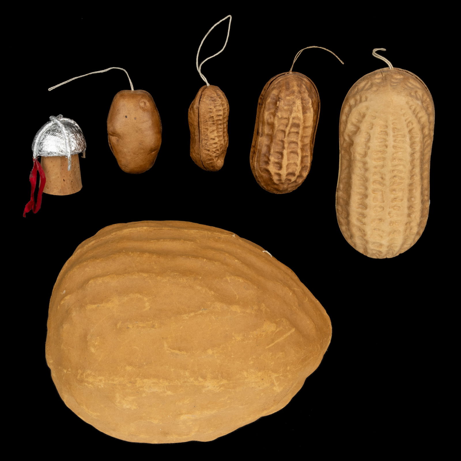 AMERICAN / EUROPEAN PULP AND PRESSED PAPER CANDY CONTAINERS / CHRISTMAS ORNAMENTS, LOT OF SIX (1 of 1)