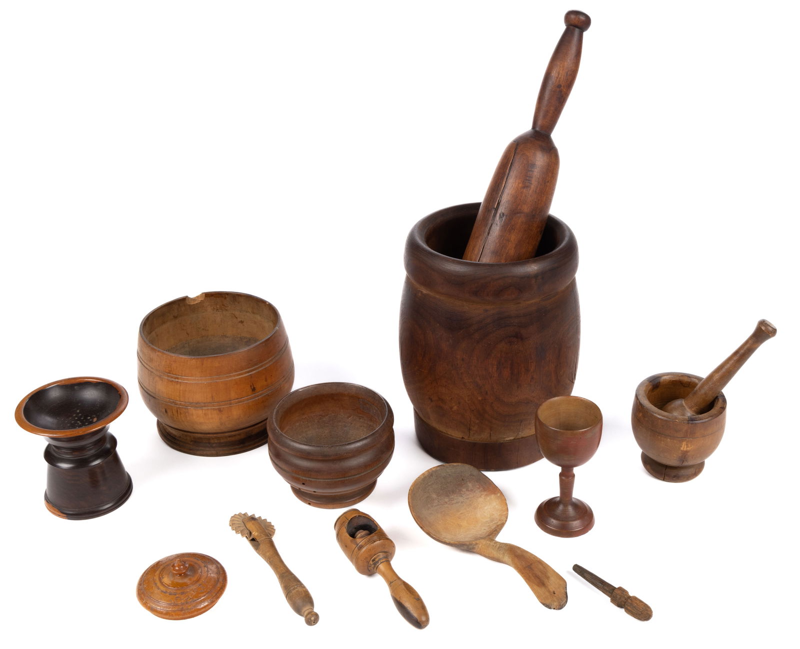 ASSORTED TURNED WOODEN TREEN ARTICLES, LOT OF 13 (1 of 1)