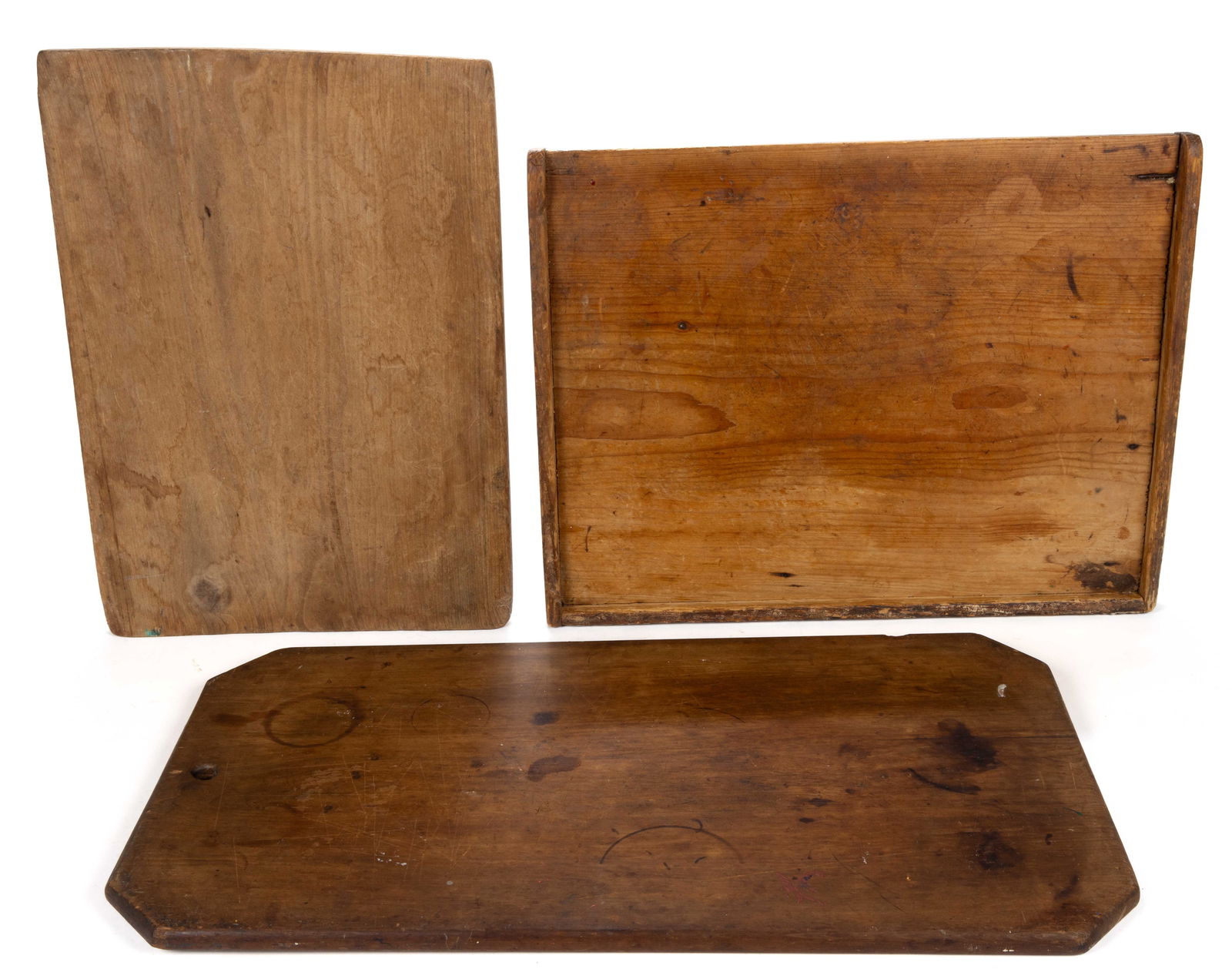 ASSORTED COUNTRY WOODEN CUTTING / BREAD BOARDS, LOT OF THREE (1 of 1)
