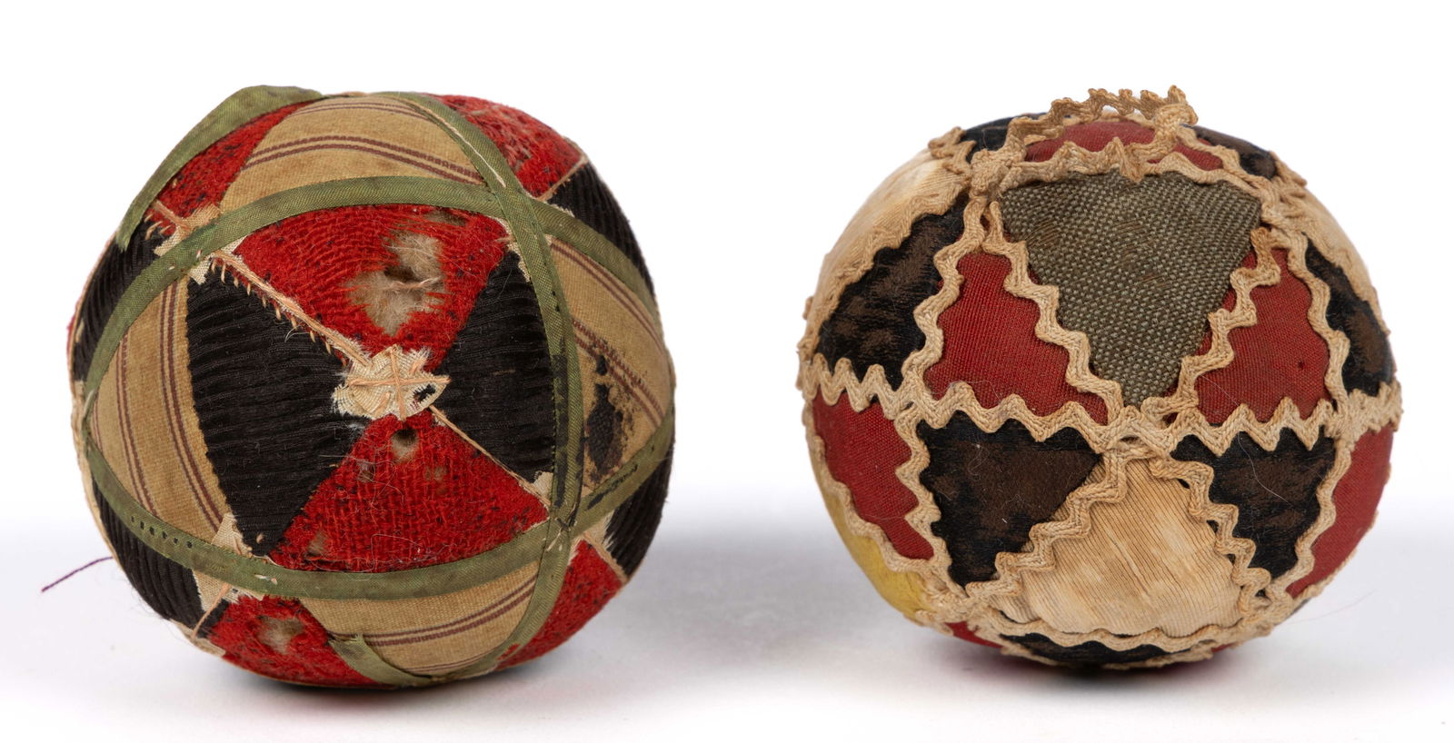 AMERICAN / PENNSYLVANIA PIECED PATCHWORK PINBALLS / PINCUSHIONS, LOT OF TWO (1 of 3)