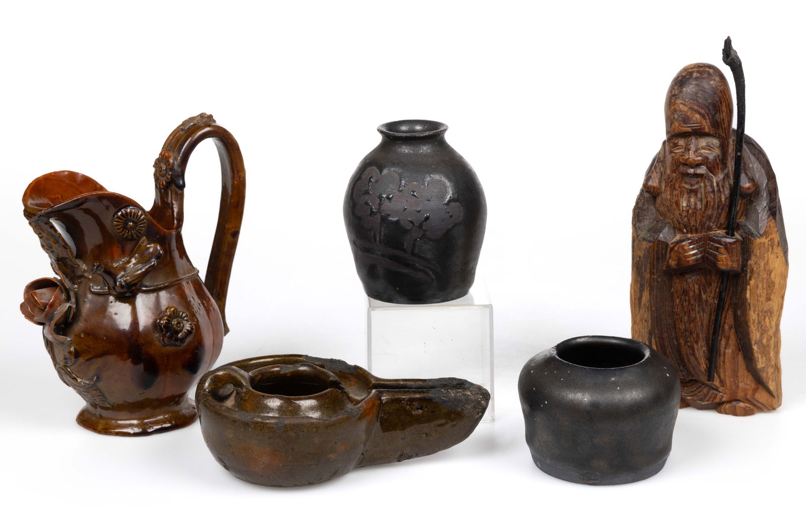 ASSORTED EARTHENWARE / REDWARE ARTICLES, LOT OF FOUR: ASSORTED EARTHENWARE / REDWARE ARTICLES, LOT OF FOUR, comprising a Mexican pulque pitcher having Lady of Guadalupe image below spout and applied birds and flower decorations, a lead-glazed&n