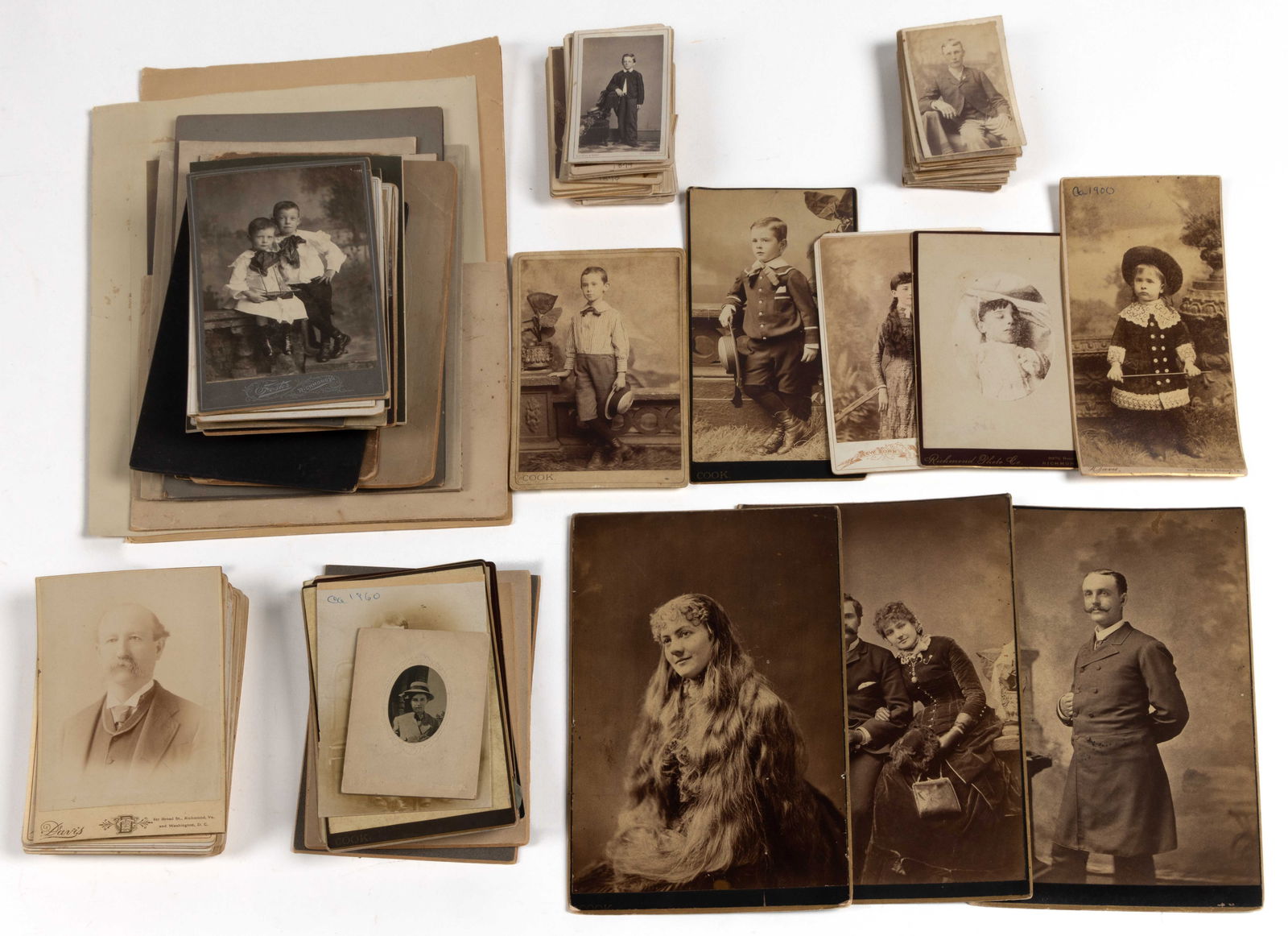 ANTIQUE RICHMOND, VIRGINIA PHOTOGRAPHERS PORTRAITS, UNCOUNTED LOT: ANTIQUE RICHMOND, VIRGINIA PHOTOGRAPHERS PORTRAITS, UNCOUNTED LOT, primarily CDVs and cabinet cards, photographers include D. H. Anderson, Campbell & Co., Cook, Davis, Foster, W. G. R. F