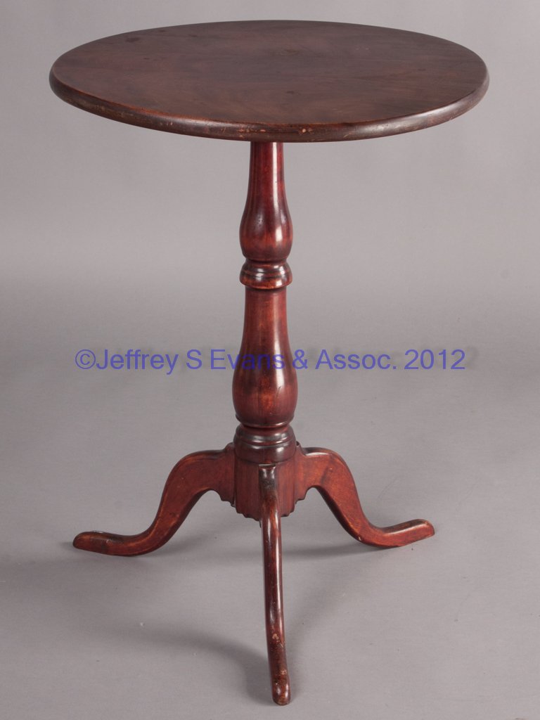 AMERICAN FEDERAL CANDLESTAND: AMERICAN FEDERAL CANDLESTAND, circular mahogany top raised on a cherry double-baluster pedestal and tri-pod base with iron brace underneath. Late 18th/early 20th century. 27" H, 20" D. Provenance: Pri