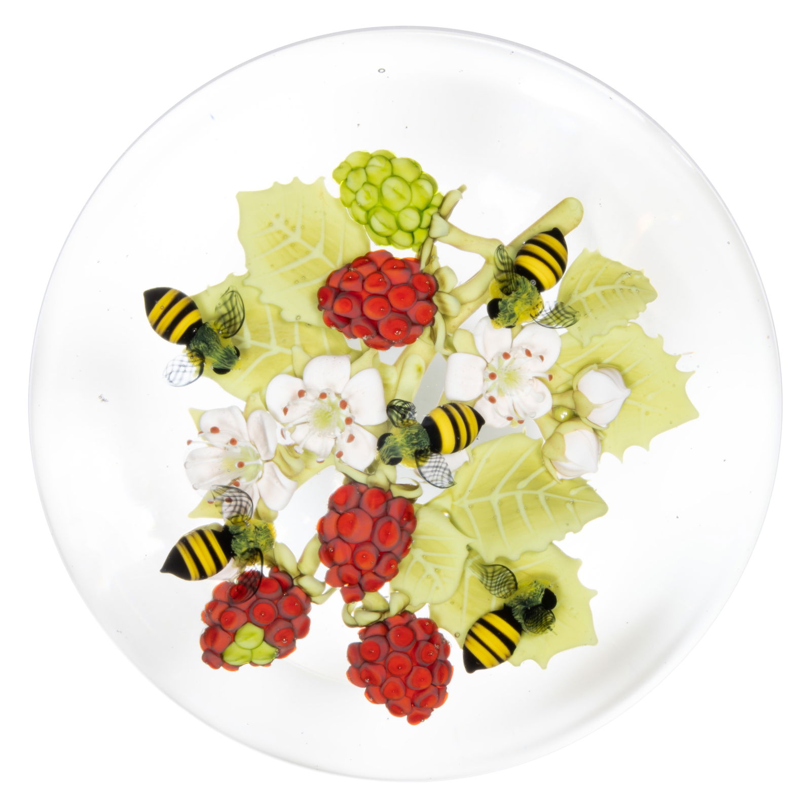 CLINTON SMITH (AMERICAN, B. 1979) RASPBERRIES AND BEES LAMPWORK STUDIO ART GLASS PAPERWEIGHT (1 of 2)