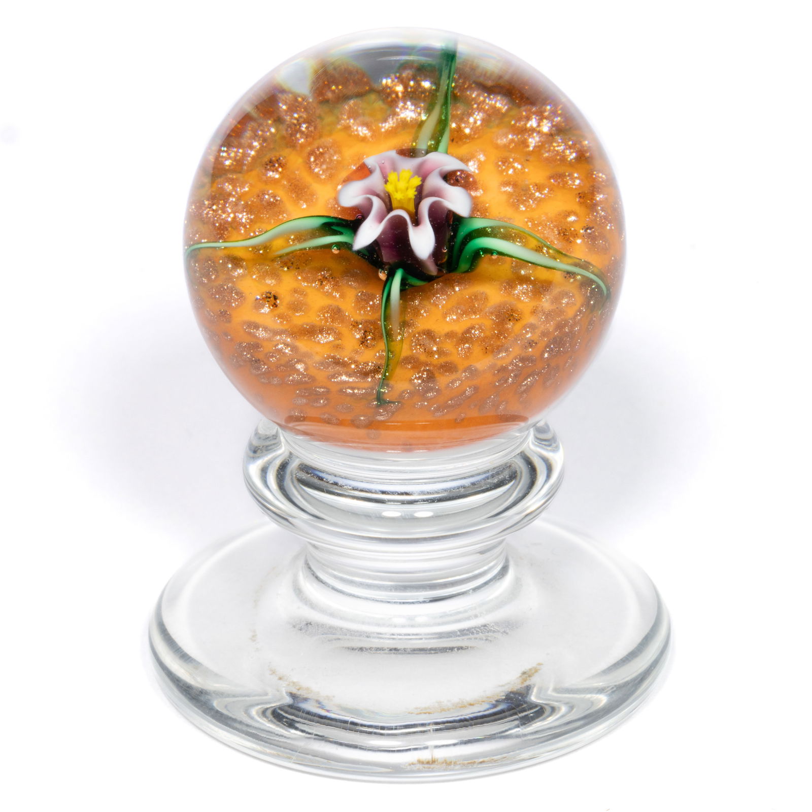 CHARLES KAZIUN JR. (AMERICAN, 1919-1992) SPIDER LILY LAMPWORK PEDESTAL PAPERWEIGHT (1 of 1)
