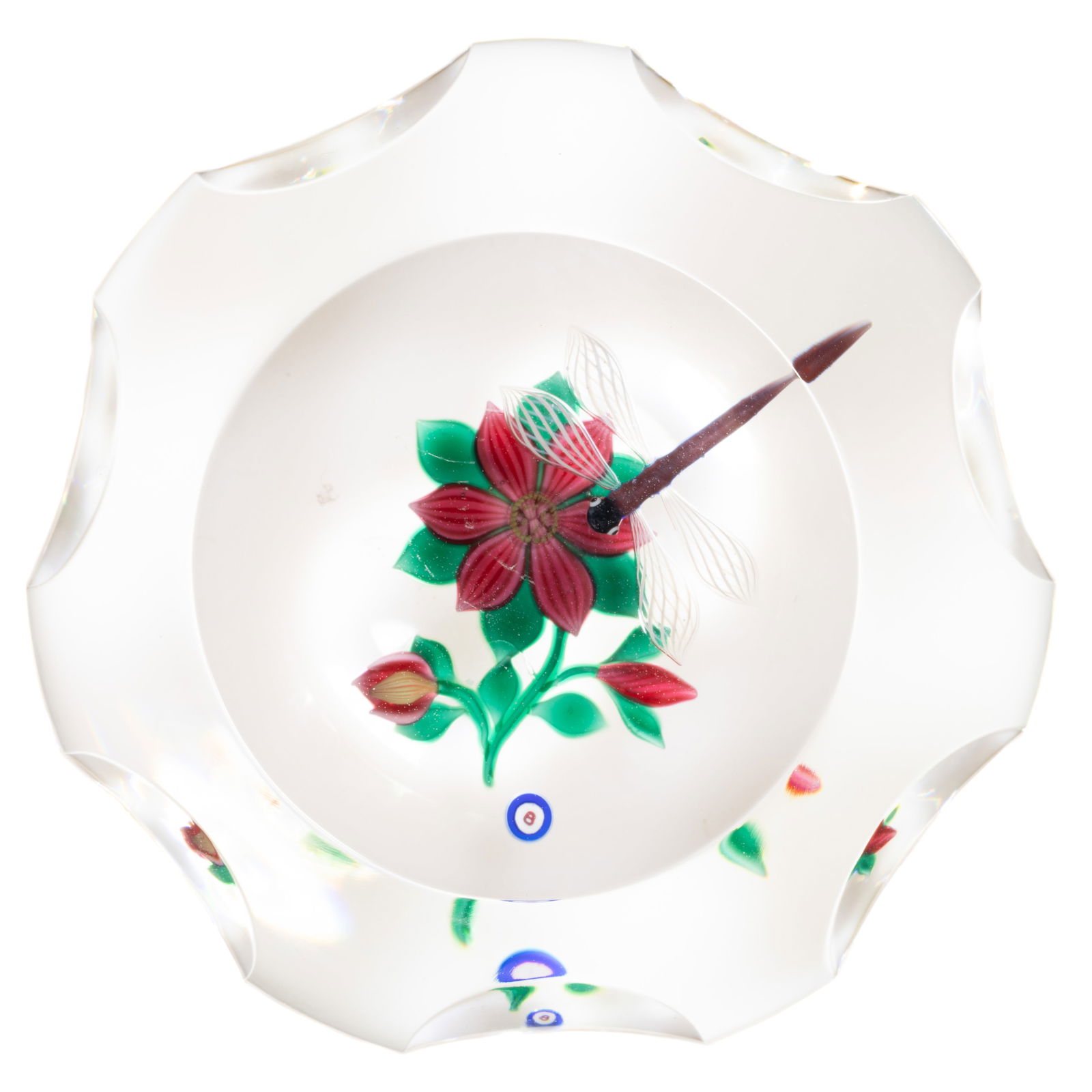 BOB BANFORD (AMERICAN, B. 1951) DRAGONFLY AND CLEMATIS LAMPWORK STUDIO ART GLASS PAPERWEIGHT: BOB BANFORD (AMERICAN, B. 1951) DRAGONFLY AND CLEMATIS LAMPWORK STUDIO ART GLASS PAPERWEIGHT, cut ovals to the side with a circular top window, compound example, red dragonfly flying over a single red