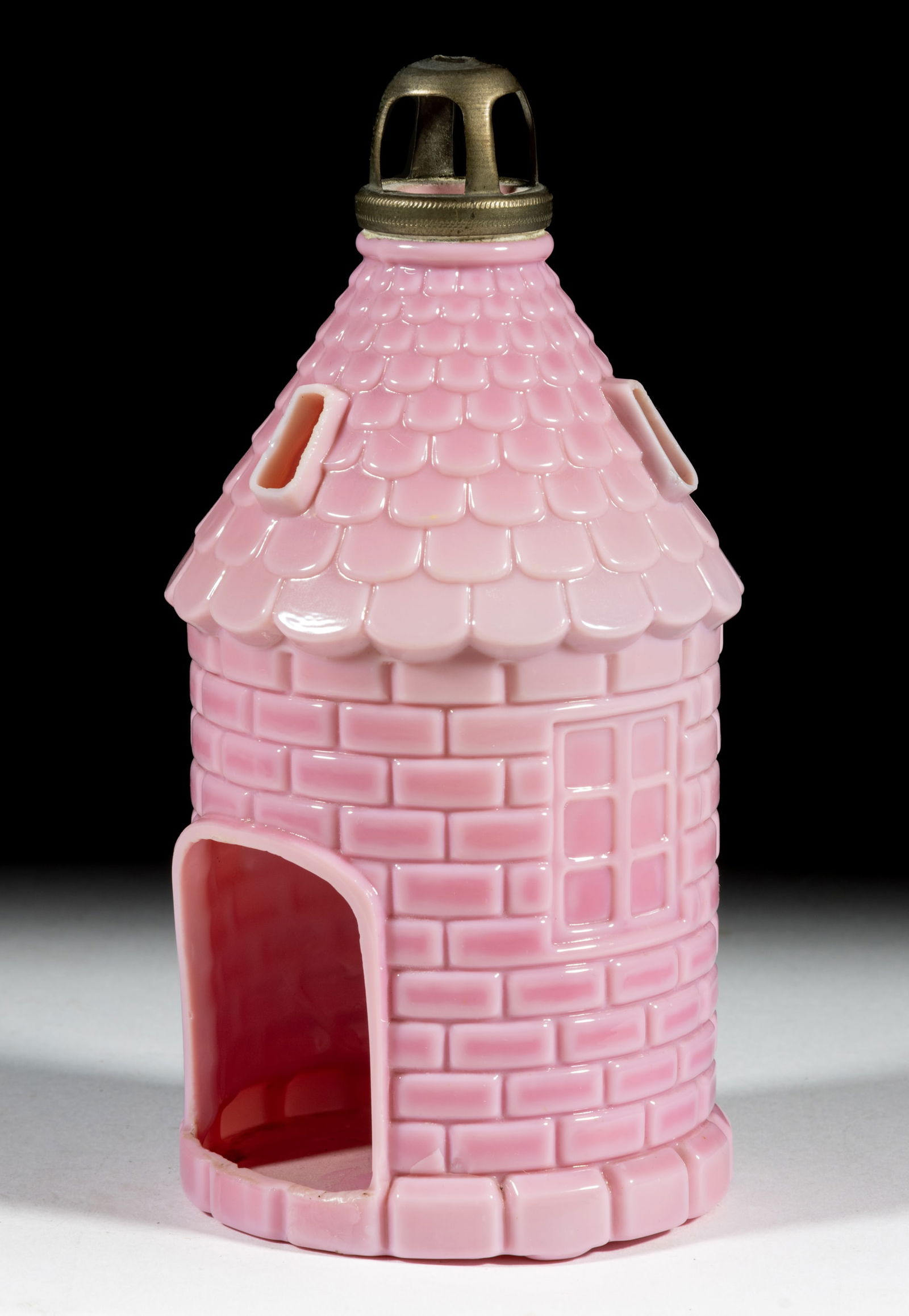 FIGURAL LIGHTHOUSE FAIRY LAMP (1 of 1)