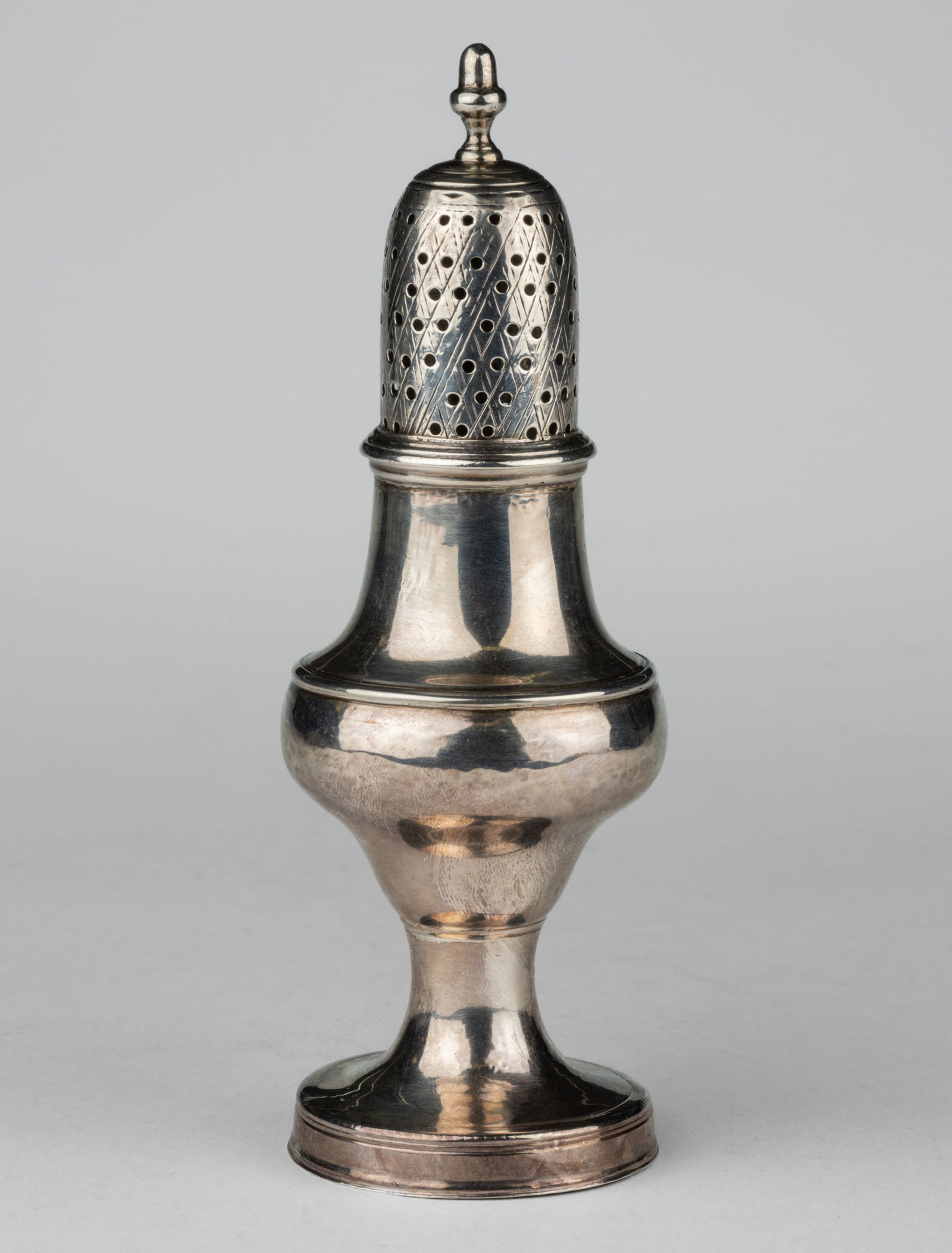 ENGLISH GEORGIAN STERLING SILVER CASTER (1 of 3)
