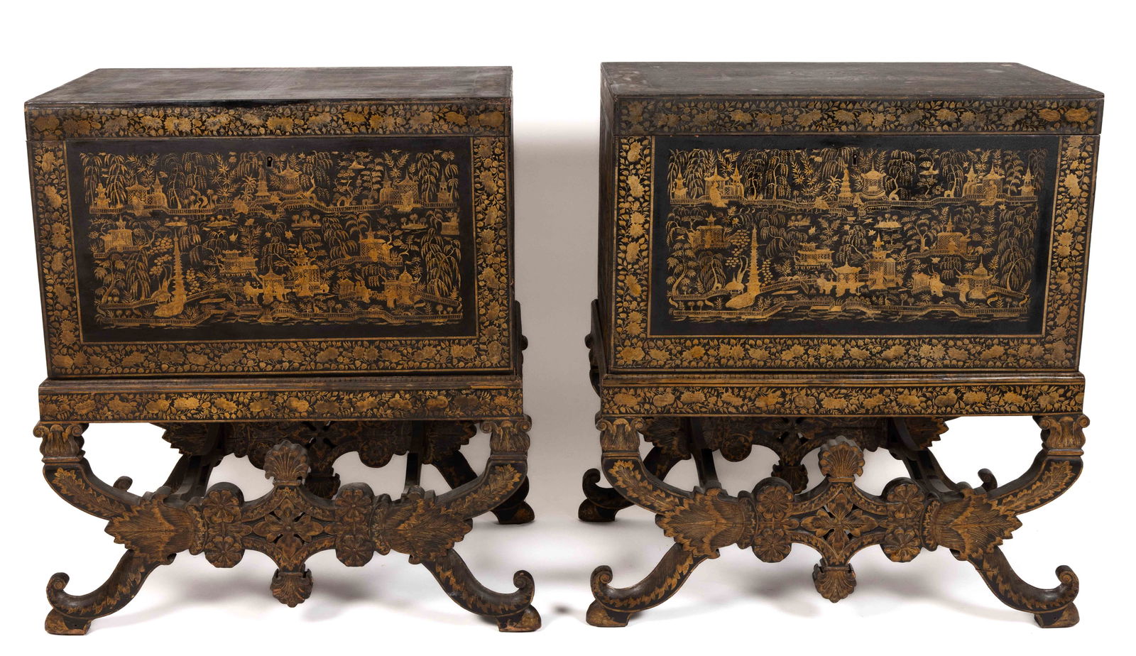 FINE PAIR OF ANGLO-INDIAN CHINOISERIE-STYLE LACQUERED AND GILT-DECORATED CHESTS ON STAND (1 of 9)