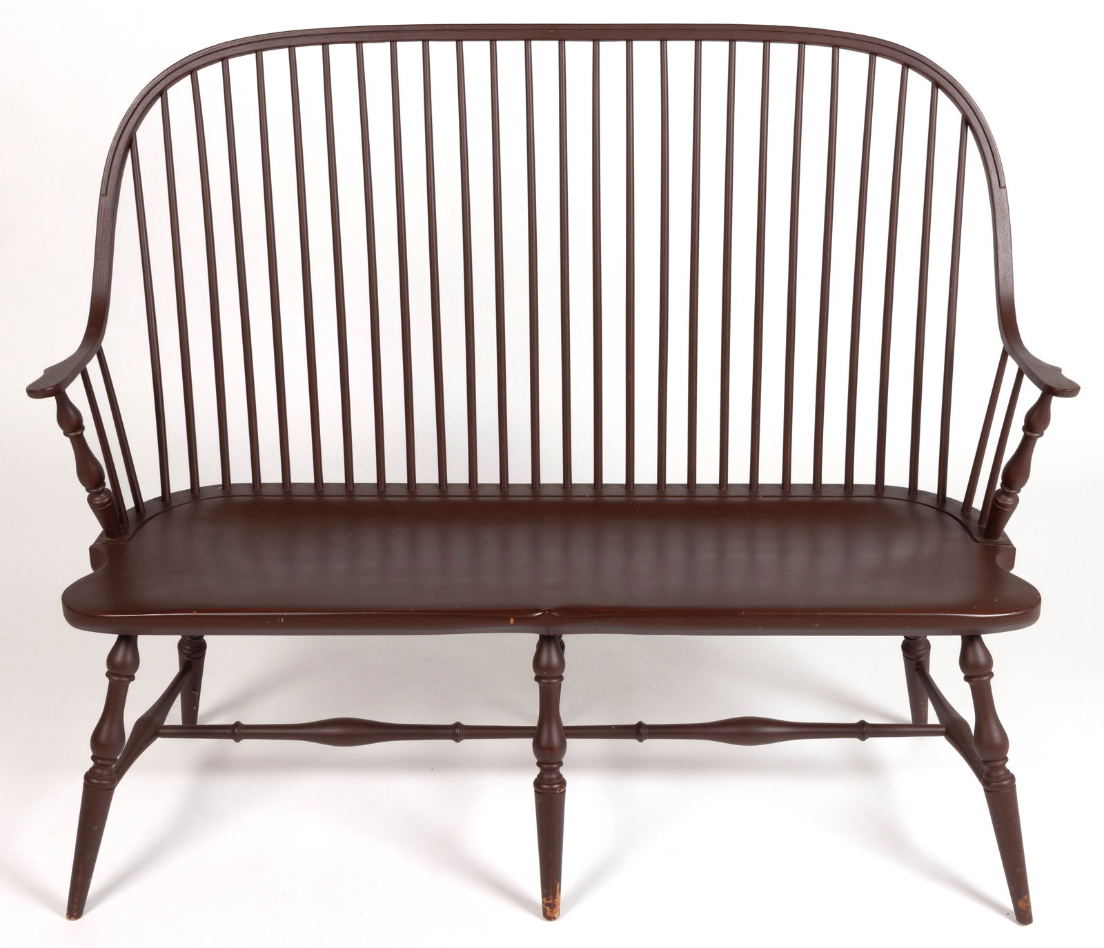 MARTIN'S CHAIR, NEW HOLLAND, PA REPRODUCTION WINDSOR BOW-BACK SETTEE (1 of 3)