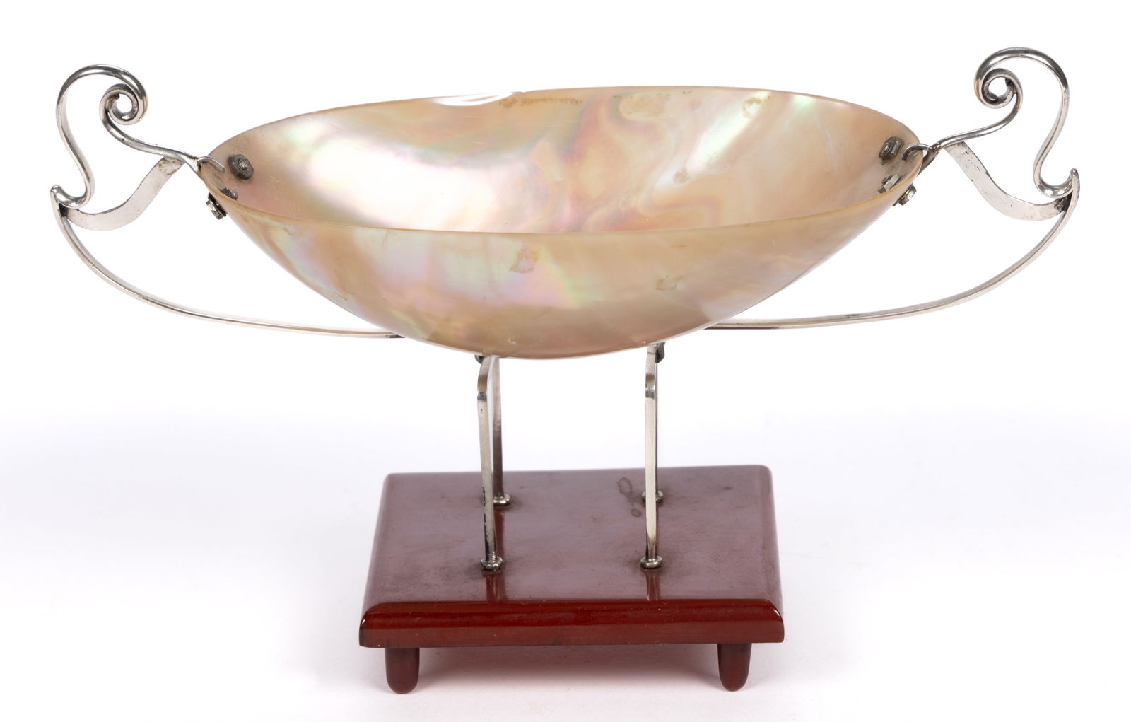 MOTHER-OF-PEARL / NAUTILUS SHELL CAVIAR DISH WITH BAKELITE BASE (1 of 4)