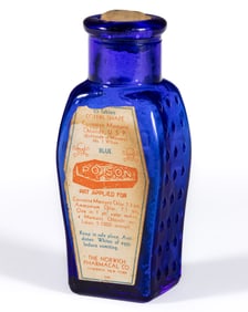 LABELED COFFIN-FORM KU-18 POISON BOTTLE