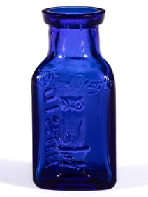 SMALL-SIZED OWL DRUG CO. TRIANGULAR KT-1 POISON BOTTLE