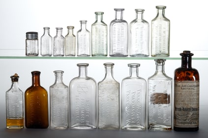KENTUCKY EMBOSSED MEDICINE / PHARMACY BOTTLES, LOT OF 17