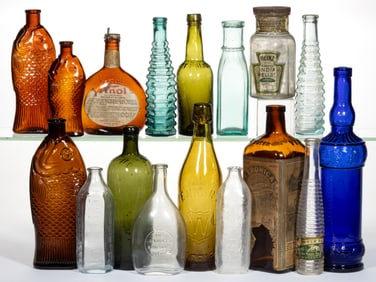 ASSORTED ANTIQUE GLASS BOTTLES, LOT OF 17