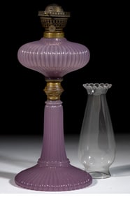 ONION / EATON - LARGE SIZE KEROSENE STAND LAMP