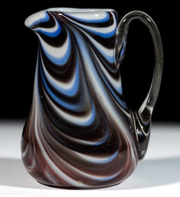 FREE-BLOWN MARBRIE LOOP GLASS PITCHER / JUG