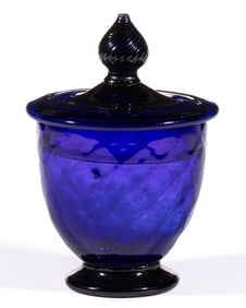 PATTERN-MOLDED DIAMOND-QUILT FOOTED COVERED SUGAR BOWL
