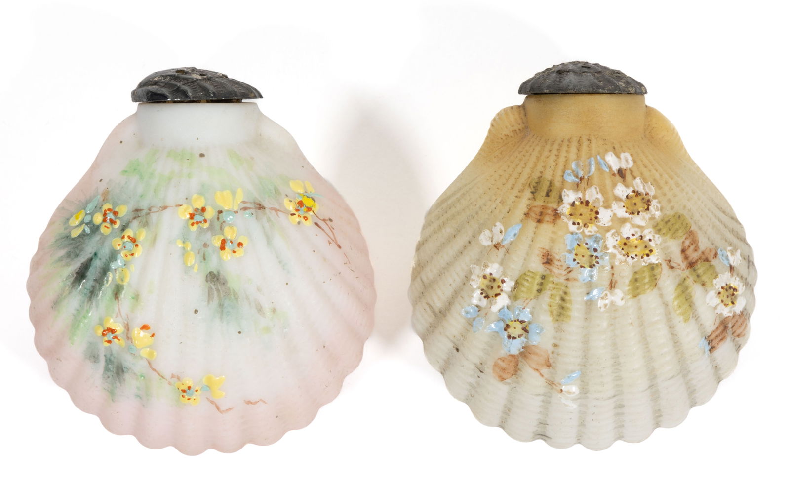 MT. WASHINGTON COCKLESHELL SALT SHAKERS, LOT OF TWO (1 of 1)