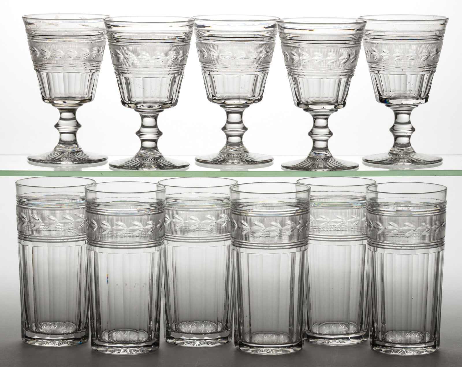 PAIRPOINT ATTRIBUTED CUT / ENGRAVED CRYSTAL ART GLASS DRINKING ARTICLES, SET OF 11 (1 of 1)