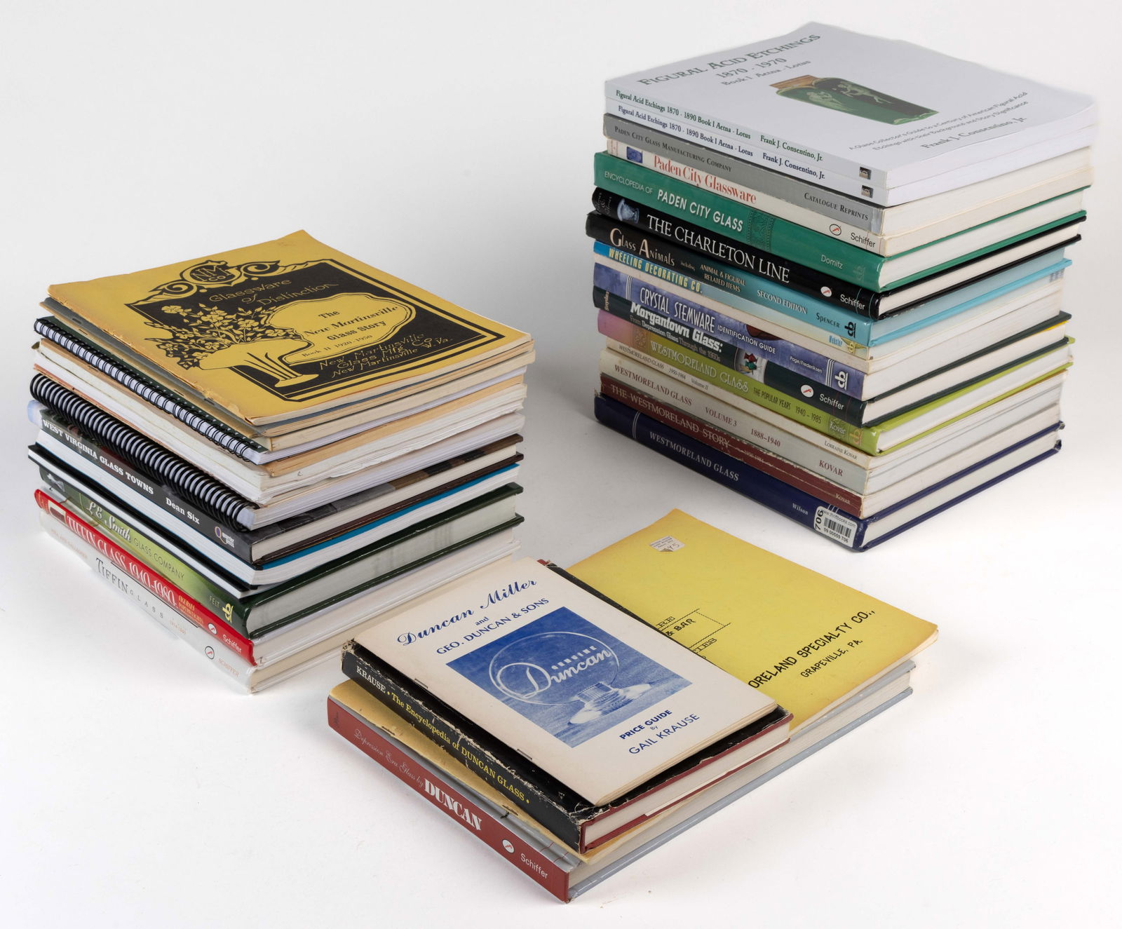 ASSORTED ELEGANT GLASS REFERENCE VOLUMES, LOT OF 37 (1 of 1)