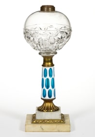 HOBBS STAR PANEL WITH CUT OVERLAY OVAL STEM KEROSENE STAND LAMP