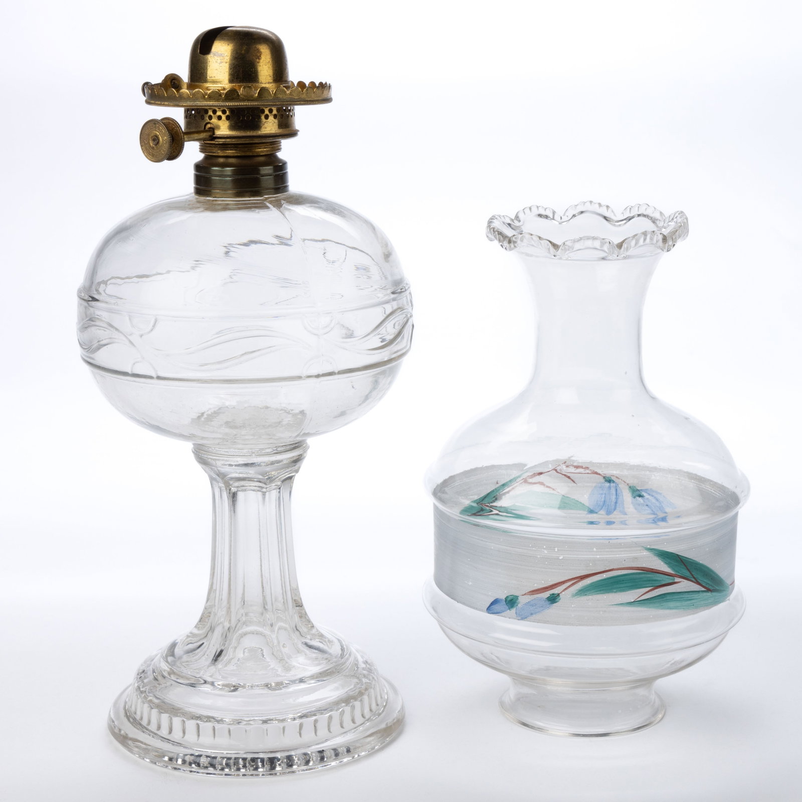 PLUME & ATWOOD NO. 2 LIP BURNER WITH DECORATED CHIMNEY SETUP: PLUME & ATWOOD NO. 2 LIP BURNER WITH DECORATED CHIMNEY SETUP, brass No. 2 burner with double thumbwheel, marked "PAT. APL 8/71. FEBR. 27/77.", colorless blown No. 2 lip chimney with molded band and se