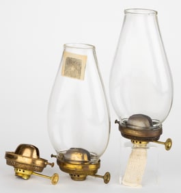 HOLMES, BOOTH & HAYDENS "PINAFORE" NO. 1 LIP BURNERS AND CHIMNEYS, LOT OF THREE