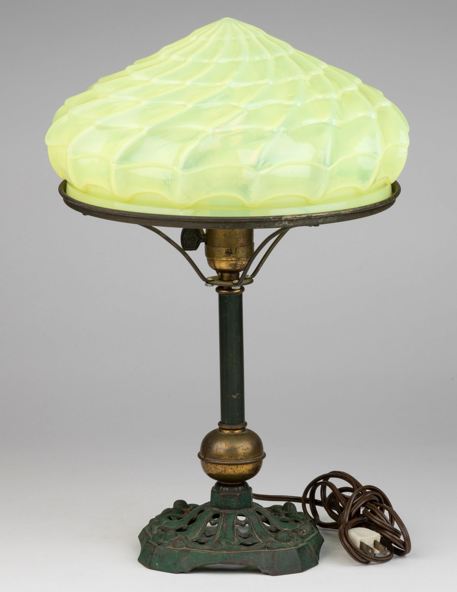 ART DECO ELECTRIC TABLE LAMP WITH VASELINE SHADE (1 of 3)