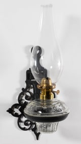 CAST-IRON TUCKER MFG. CO. BRACKET WITH DIAMOND BAND AND SHIELD FONT KEROSENE BRACKET LAMP