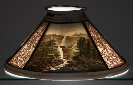 DECORATED PORCELAIN NEW YORK SITES LITHOPHANE LAMP SHADE