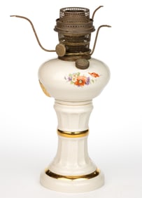 ALADDIN MODEL B-25 / VICTORIA KEROSENE STAND LAMP