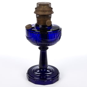 ALADDIN MODEL B-76 / LINCOLN DRAPE - TALL KEROSENE STAND LAMP