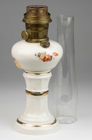 ALADDIN MODEL B-25 / VICTORIA KEROSENE STAND LAMP
