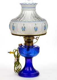 ALADDIN SHORT LINCOLN DRAPE REISSUE ELECTRIC KEROSENE-FORM STAND LAMP