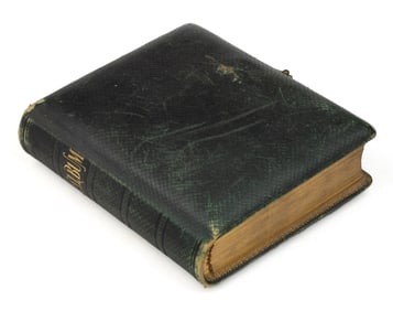 ANTIQUE PHOTOGRAPHS IN ALBUM