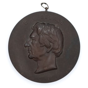WILLIAM H. SEWARD (AMERICAN, 1802-1872) COMMEMORATIVE BOIS DURCI / THERMOPLASTIC MEDAL