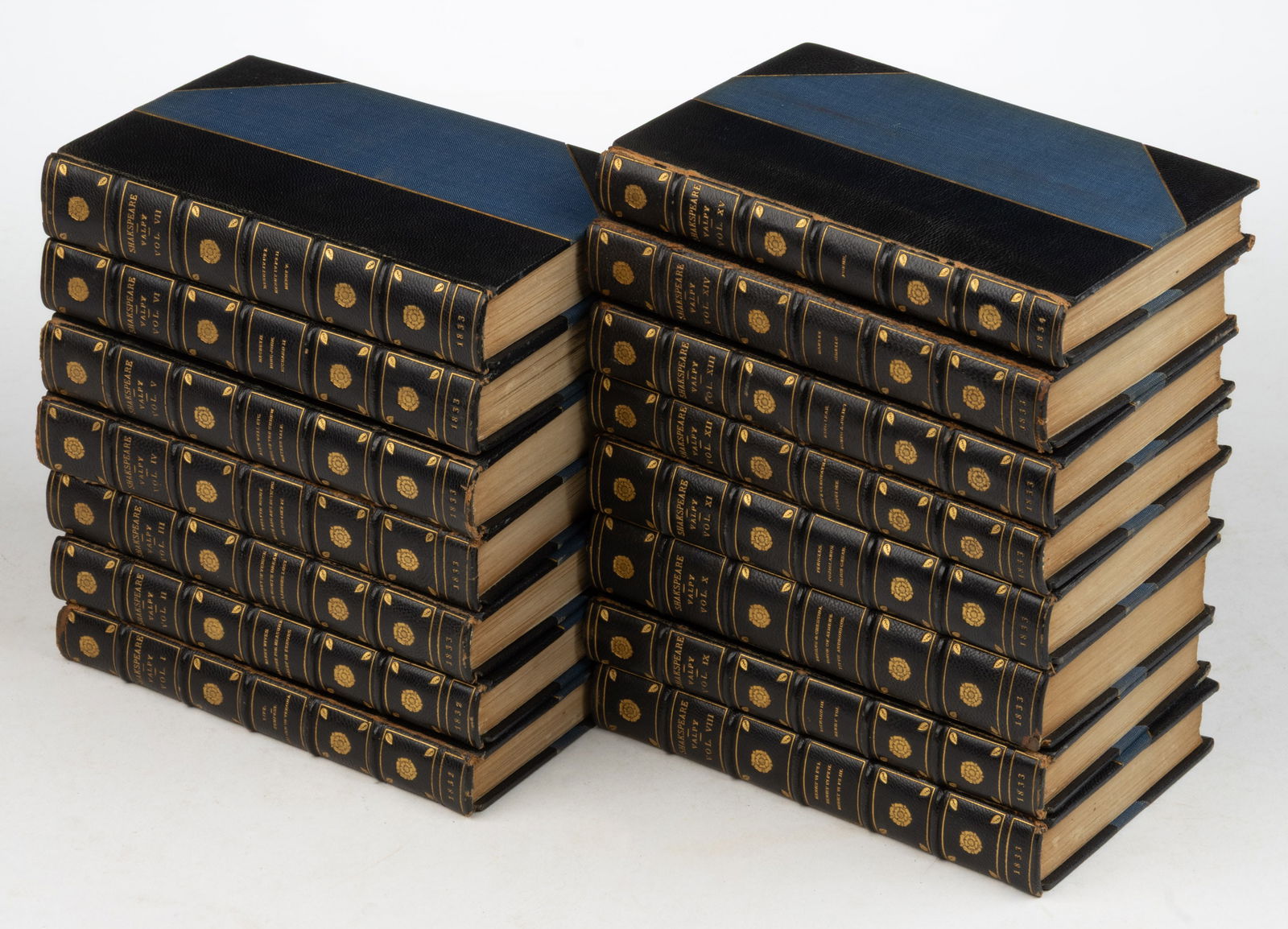 ANTIQUARIAN SHAKESPEARE LITERARY FINE-BINDING 15-VOLUME SET (1 of 2)